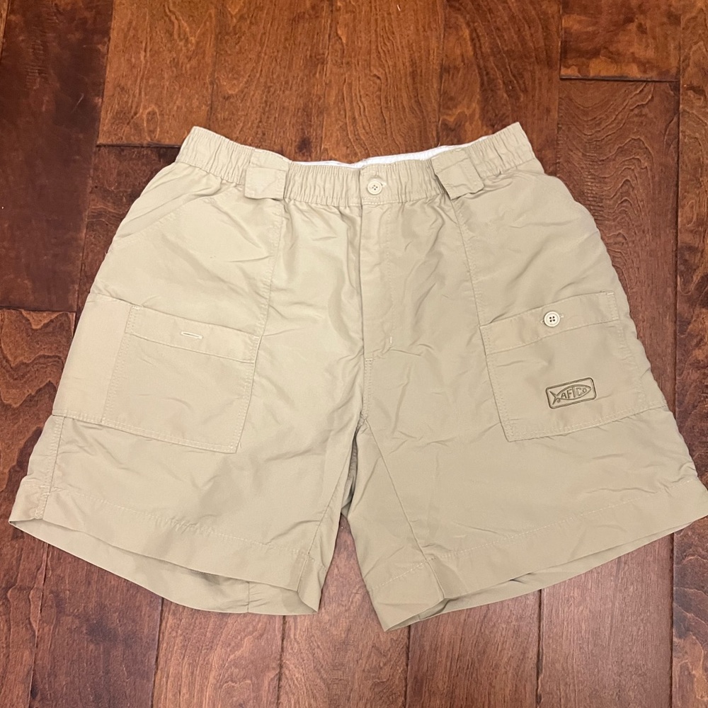 AFTCO Men’s Shorts/ Size 34/ See Description